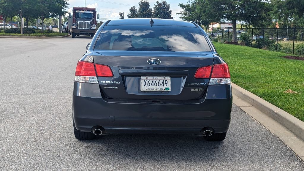 2012 Subaru Legacy Image 4