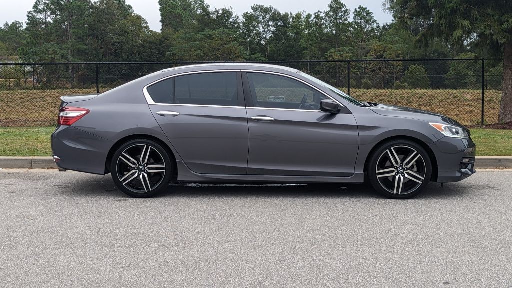 2016 Honda Accord Image 2