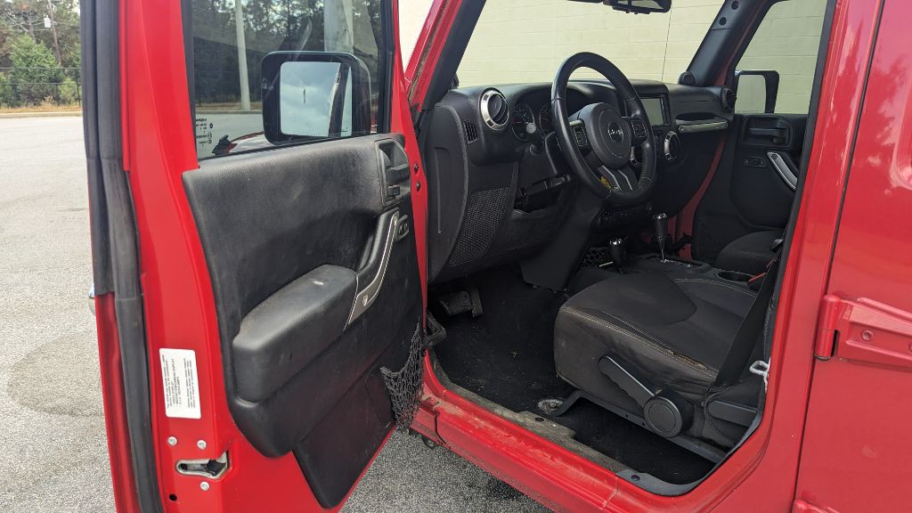 2014 Jeep Wrangler Unlimited Image 9
