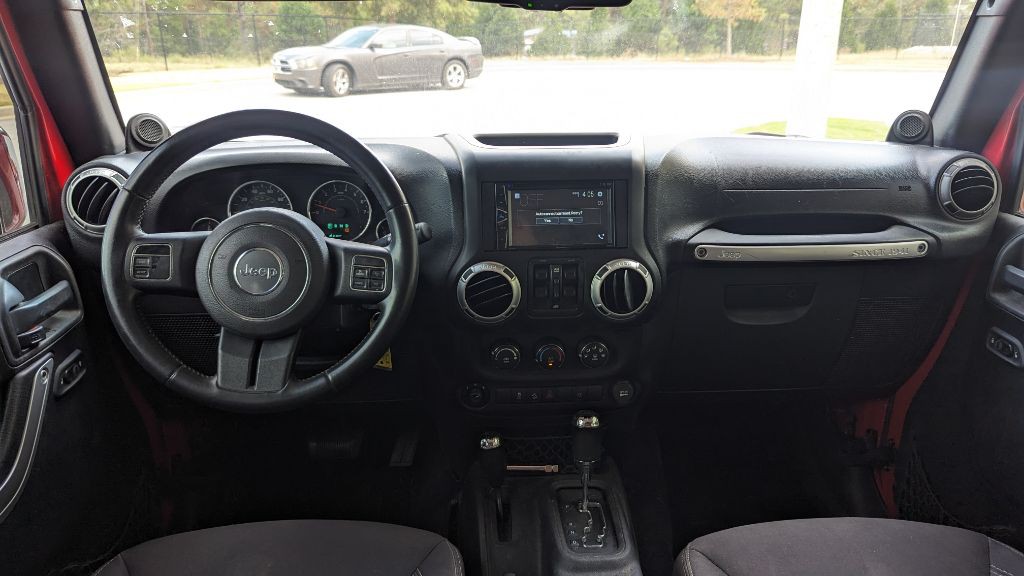 2014 Jeep Wrangler Unlimited Image 12