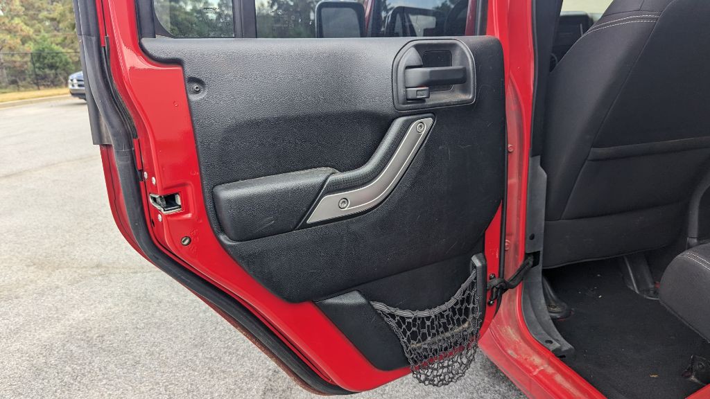 2014 Jeep Wrangler Unlimited Image 14