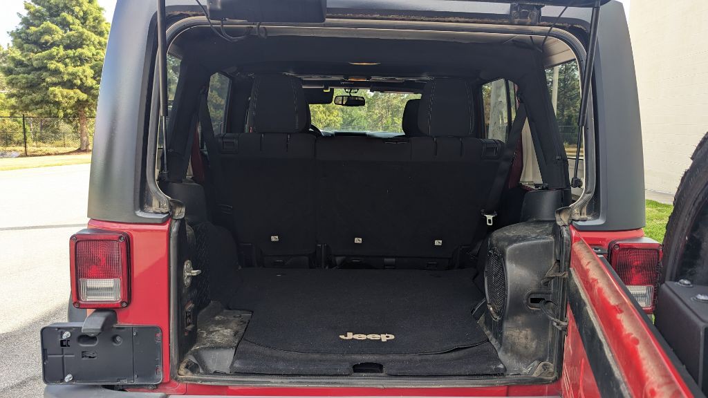 2014 Jeep Wrangler Unlimited Image 16