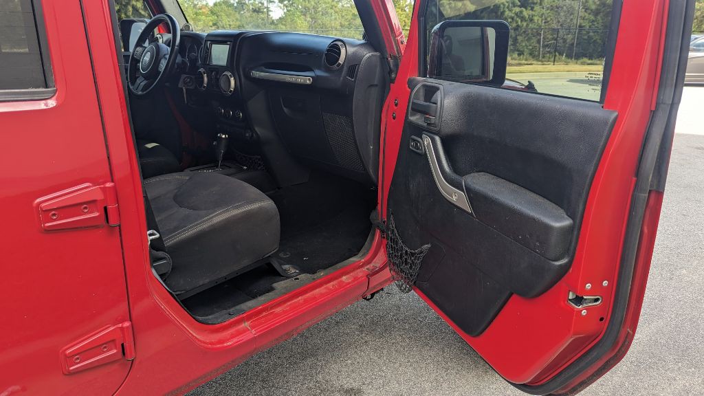 2014 Jeep Wrangler Unlimited Image 20