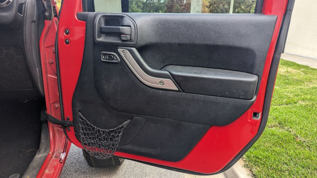 2014 Jeep Wrangler Unlimited Image 21