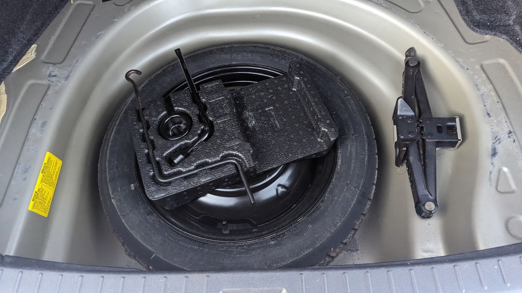 2013 Toyota Corolla Image 13