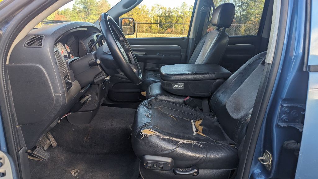 2005 Dodge Ram 2500 Image 11