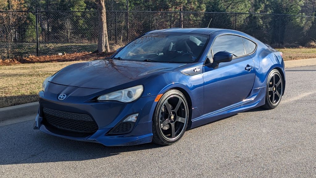 2013 Scion FR-S Image 7