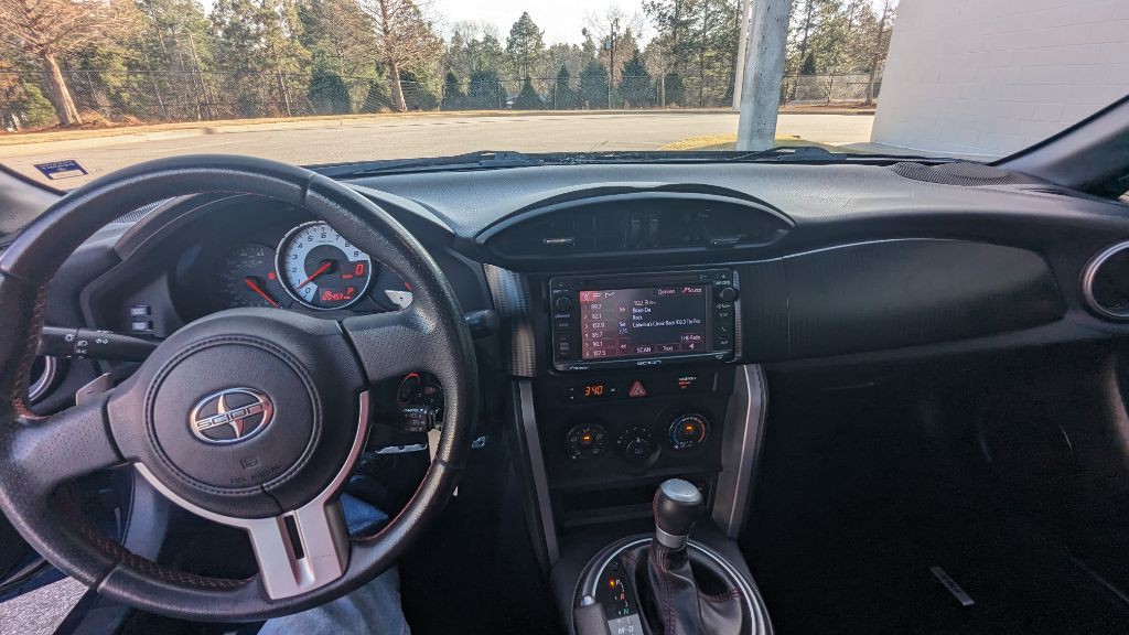 2013 Scion FR-S Image 14