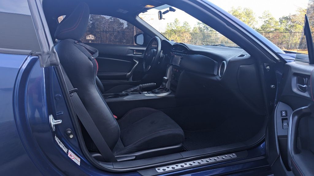 2013 Scion FR-S Image 20