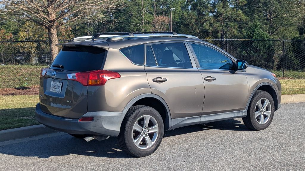 2015 Toyota Rav4 Image 3
