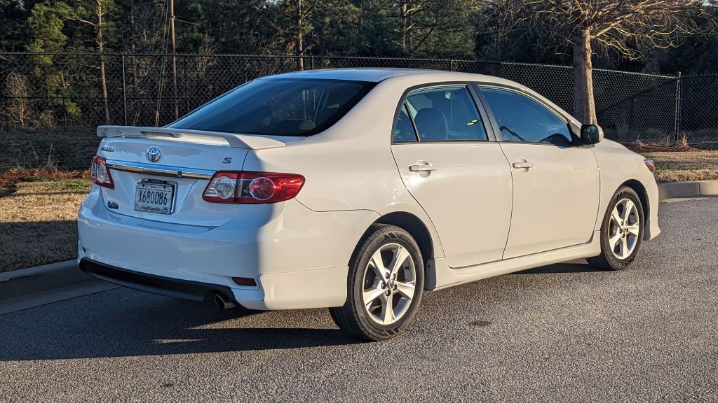 2012 Toyota Corolla Image 3