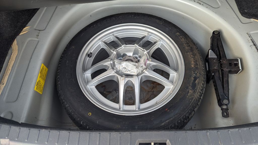 2012 Toyota Corolla Image 18