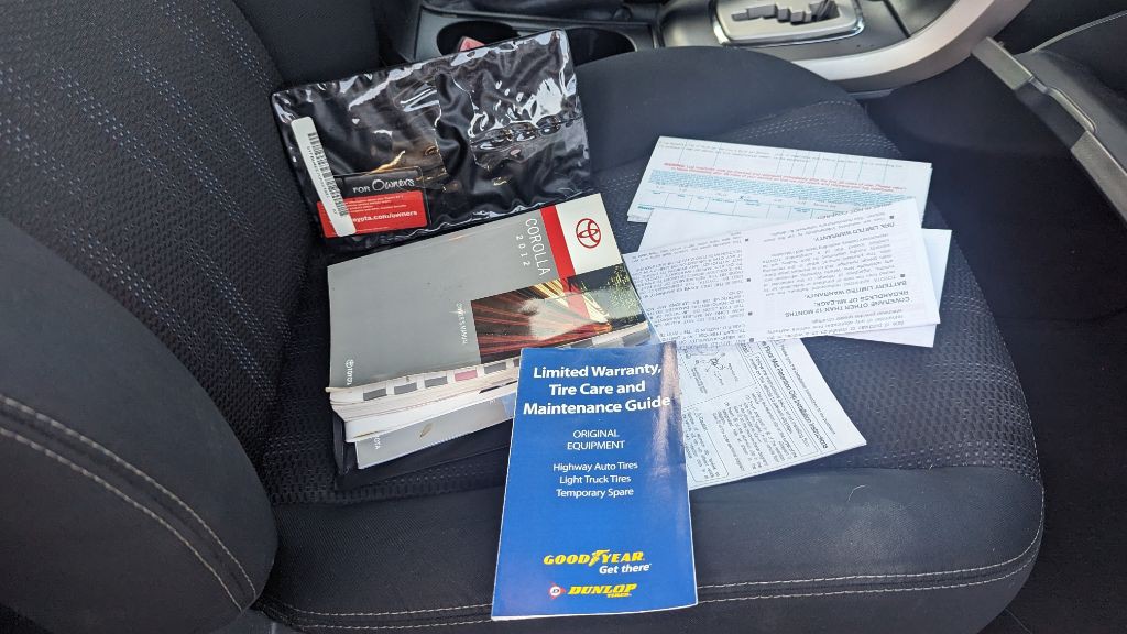 2012 Toyota Corolla Image 26