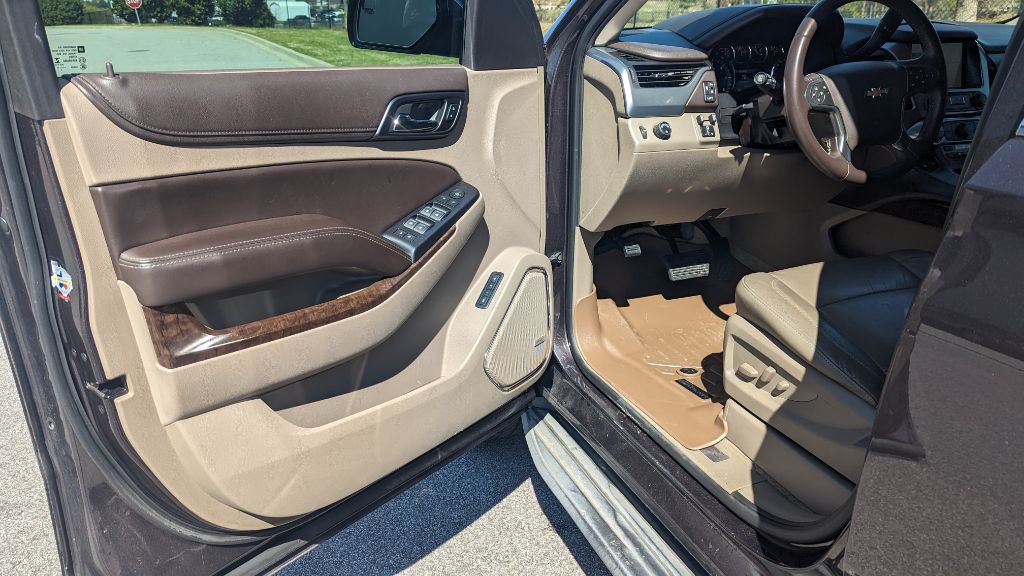 2015 Chevrolet Tahoe Image 10