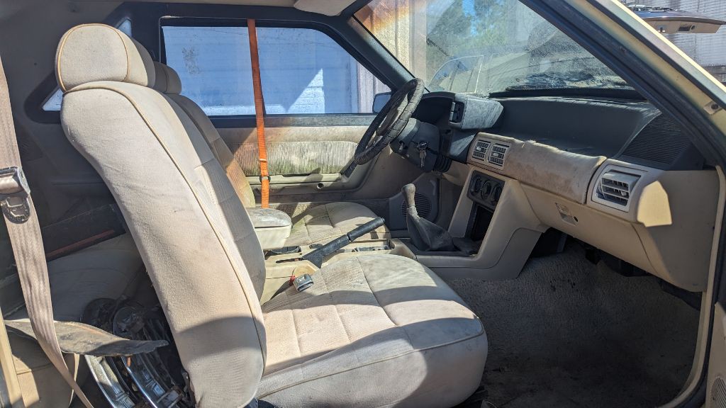 1988 Ford Mustang Image 13