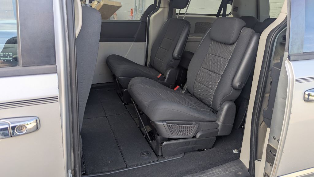 2009 Dodge Grand Caravan Image 12
