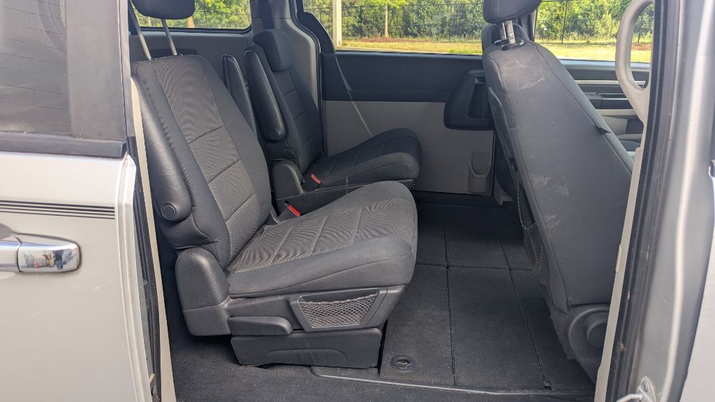 2009 Dodge Grand Caravan Image 16