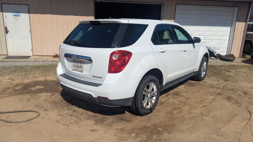 2015 Chevrolet Equinox Image 2