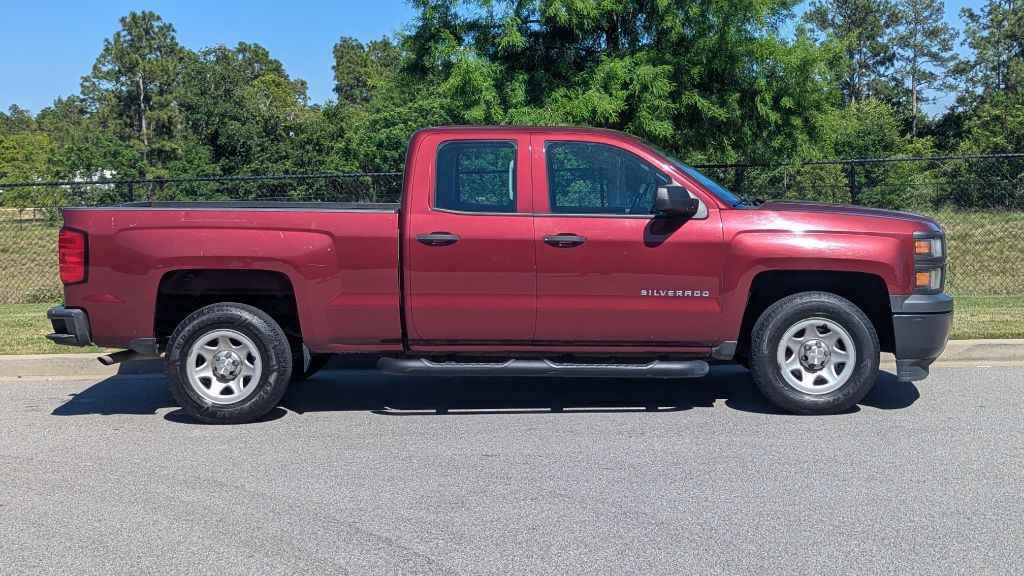 2015 Chevrolet Silverado 1500 Image 2