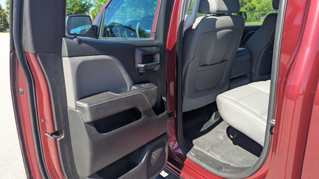 2015 Chevrolet Silverado 1500 Image 16