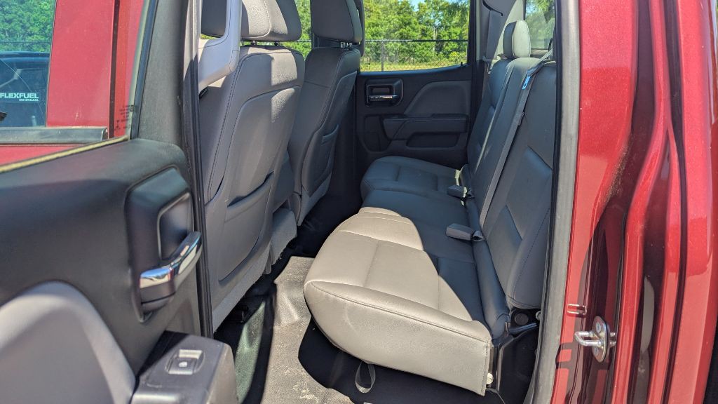 2015 Chevrolet Silverado 1500 Image 17