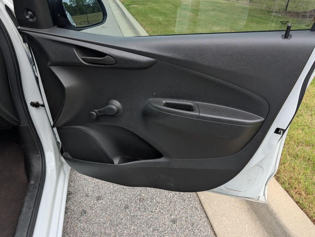 2016 Chevrolet Spark Image 21