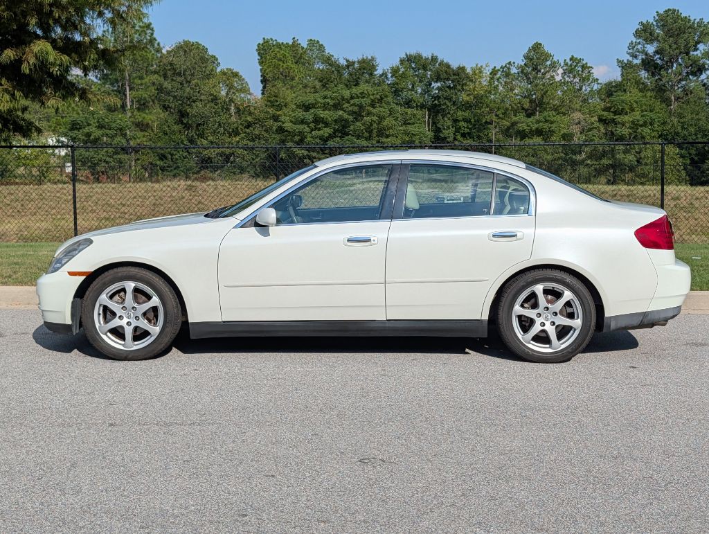 2003 INFINITI G35 Image 6