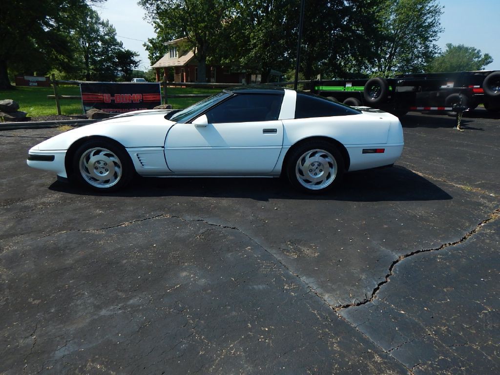 1996 Chevrolet Corvette Image 11