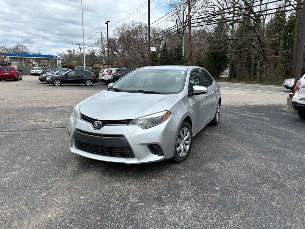 2015 Toyota Corolla Image 1