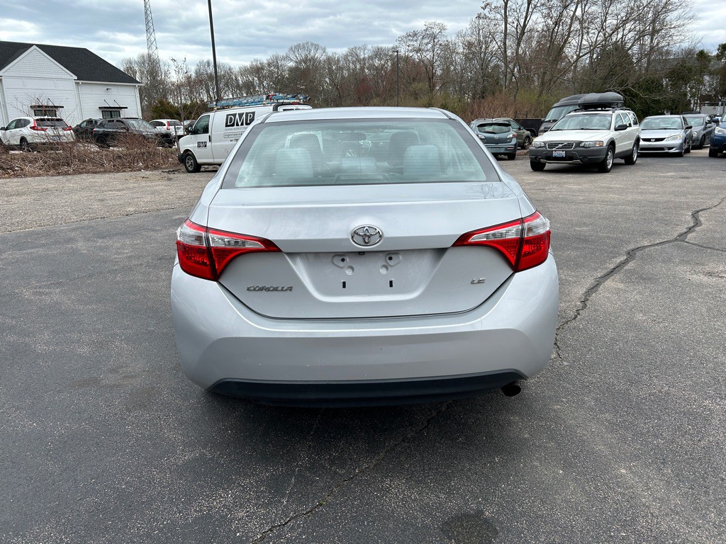 2015 Toyota Corolla Image 4