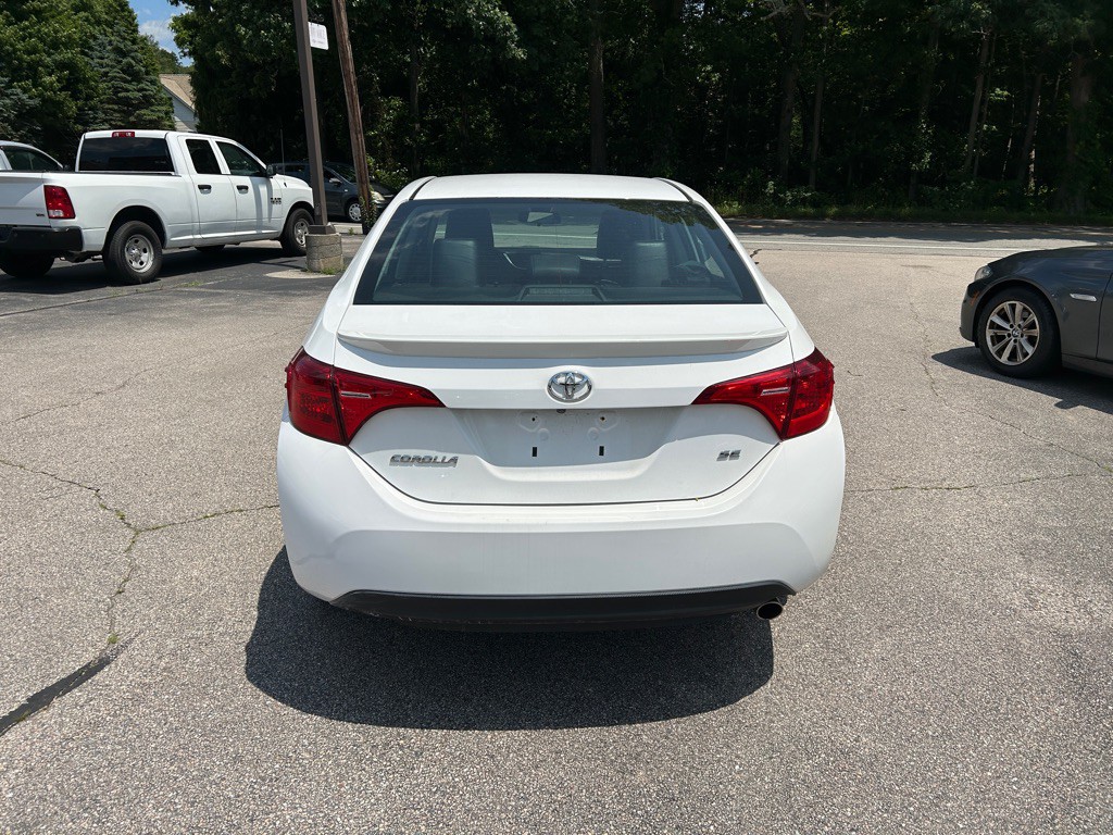 2018 Toyota Corolla Image 6