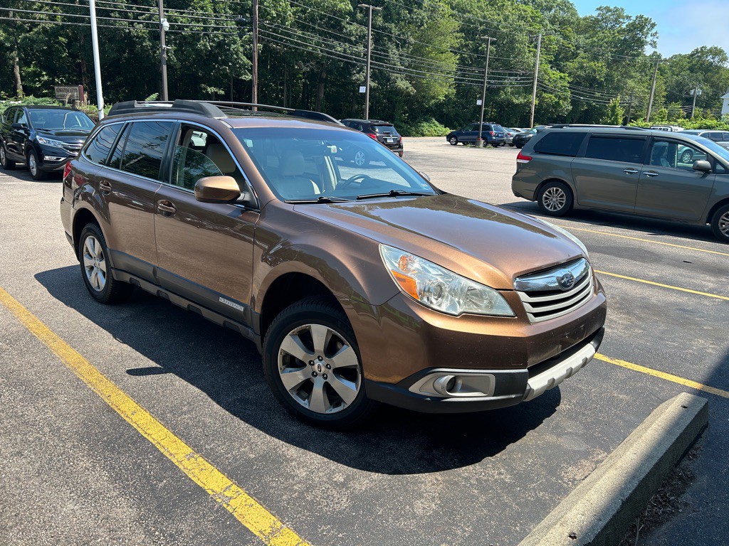 2011 Subaru Outback Image 1