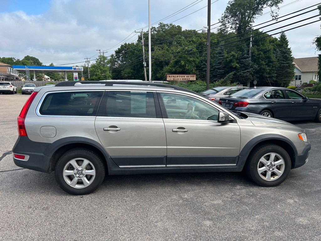 2012 Volvo XC70 Image 6