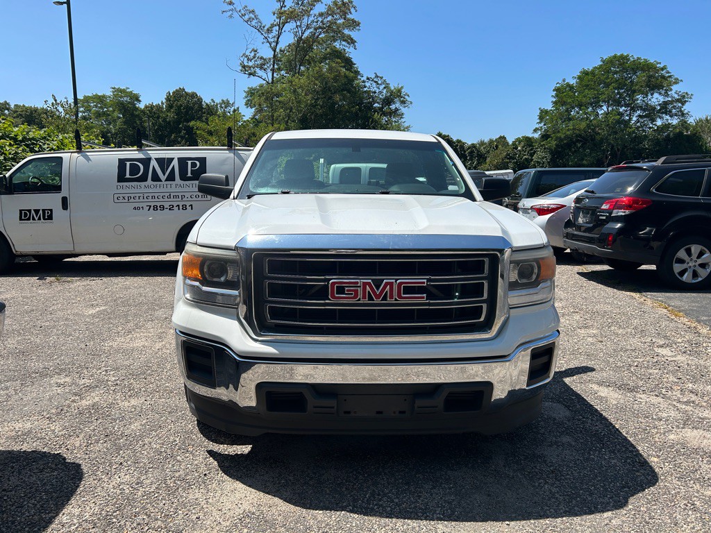 2015 GMC Sierra Image 2