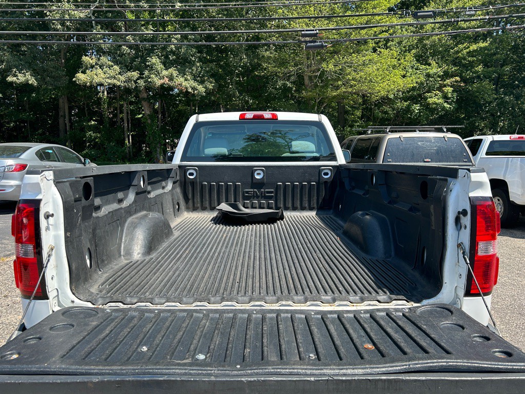 2015 GMC Sierra Image 8