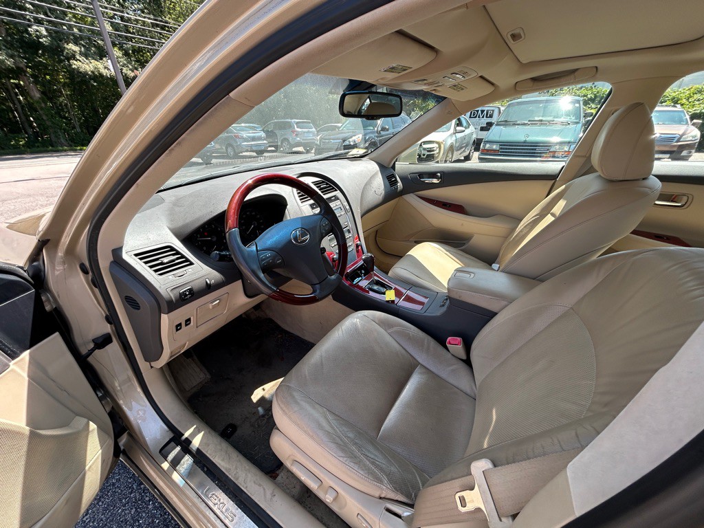 2009 Lexus ES Image 9