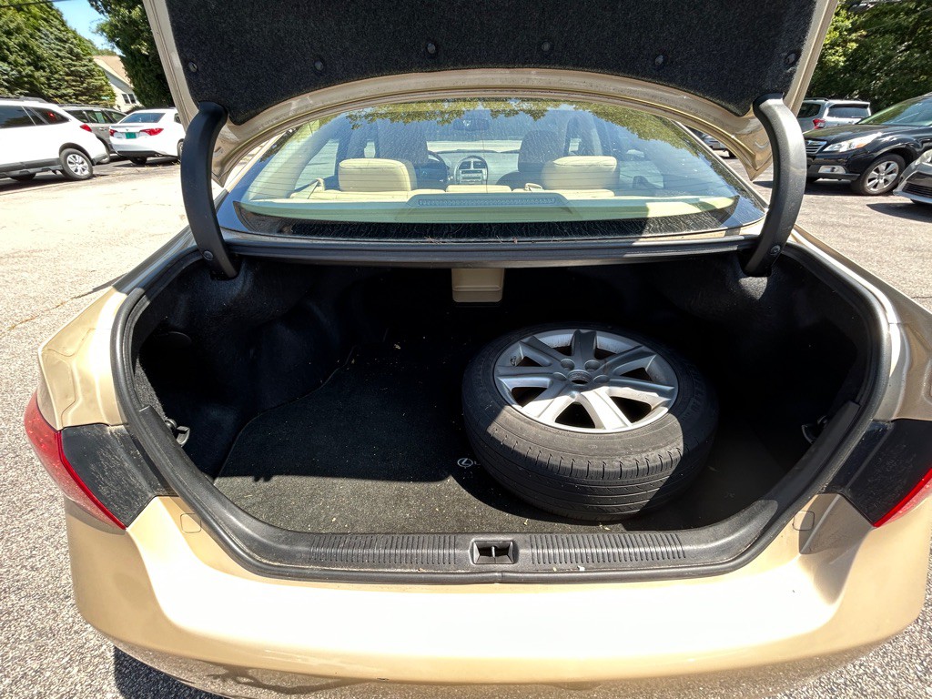 2009 Lexus ES Image 13