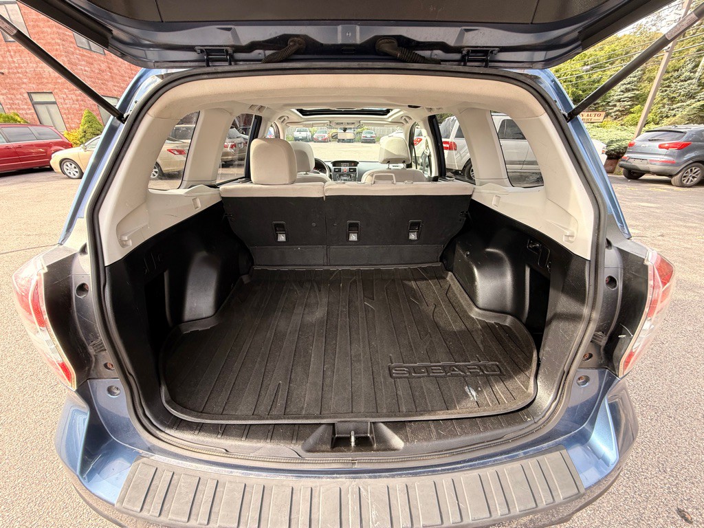 2014 Subaru Forester Image 13