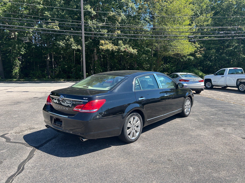 2006 Toyota Avalon Image 3