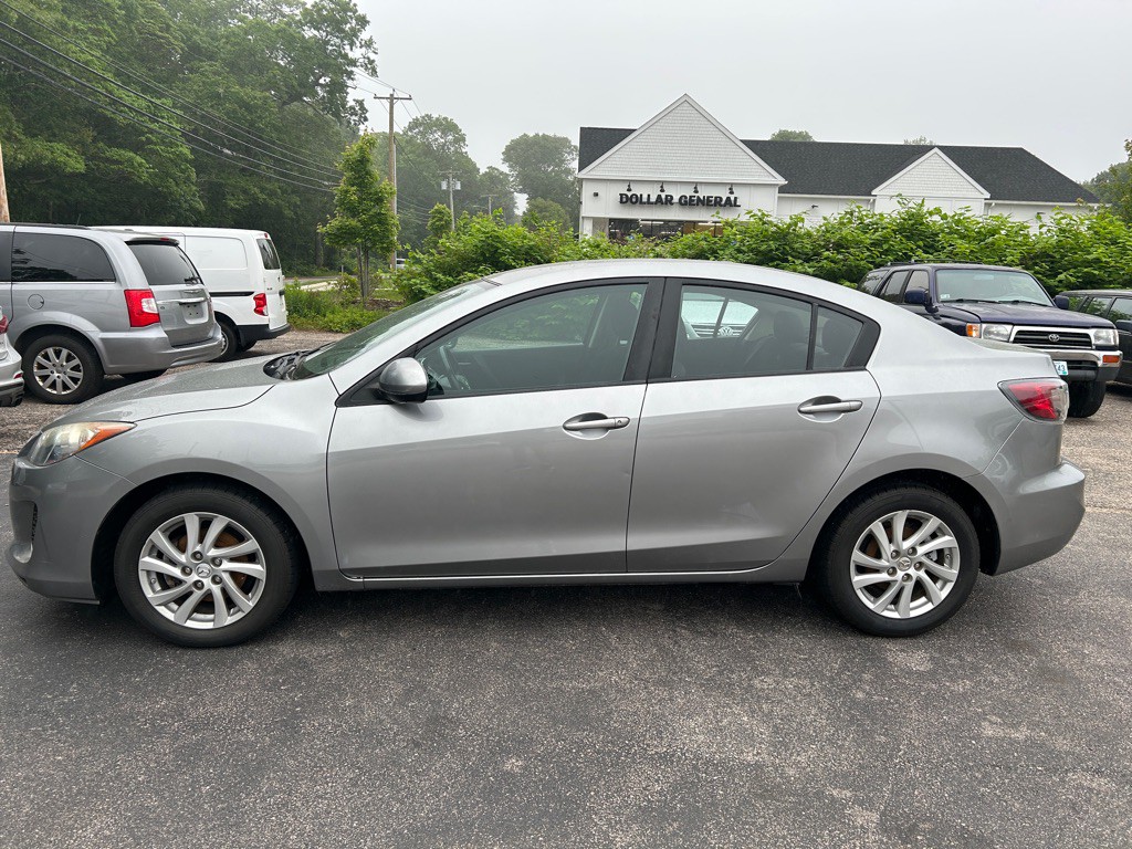 2012 Mazda Mazda3 Image 8
