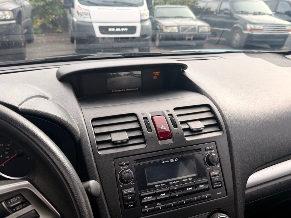 2015 Subaru Forester Image 13