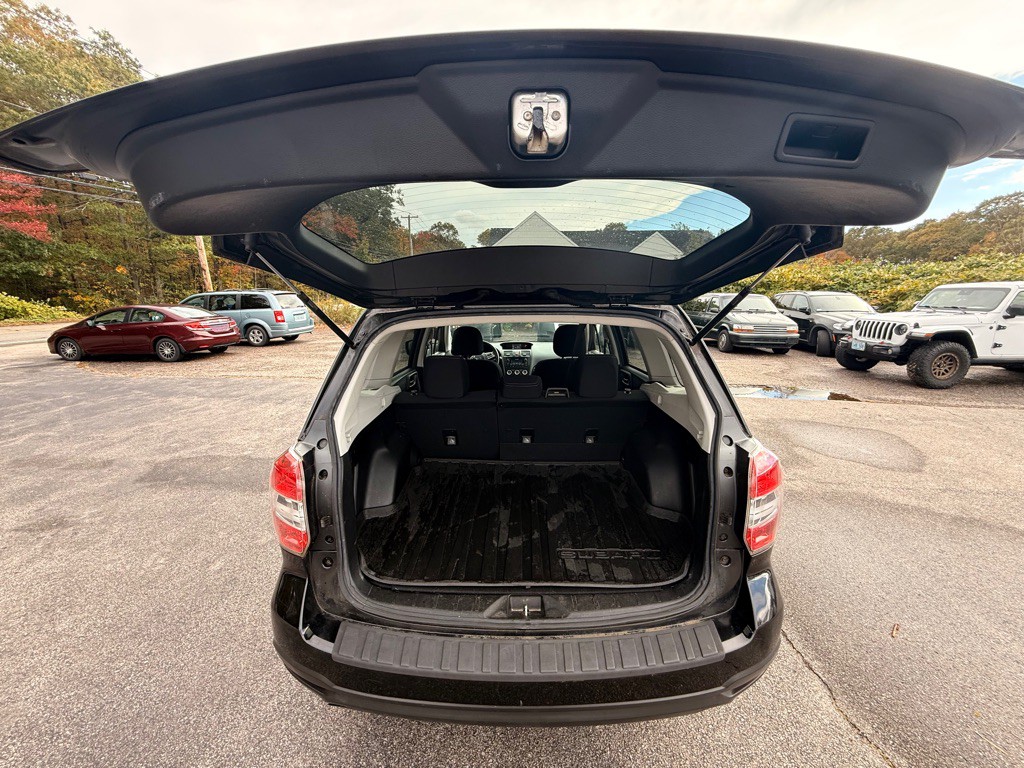 2015 Subaru Forester Image 14