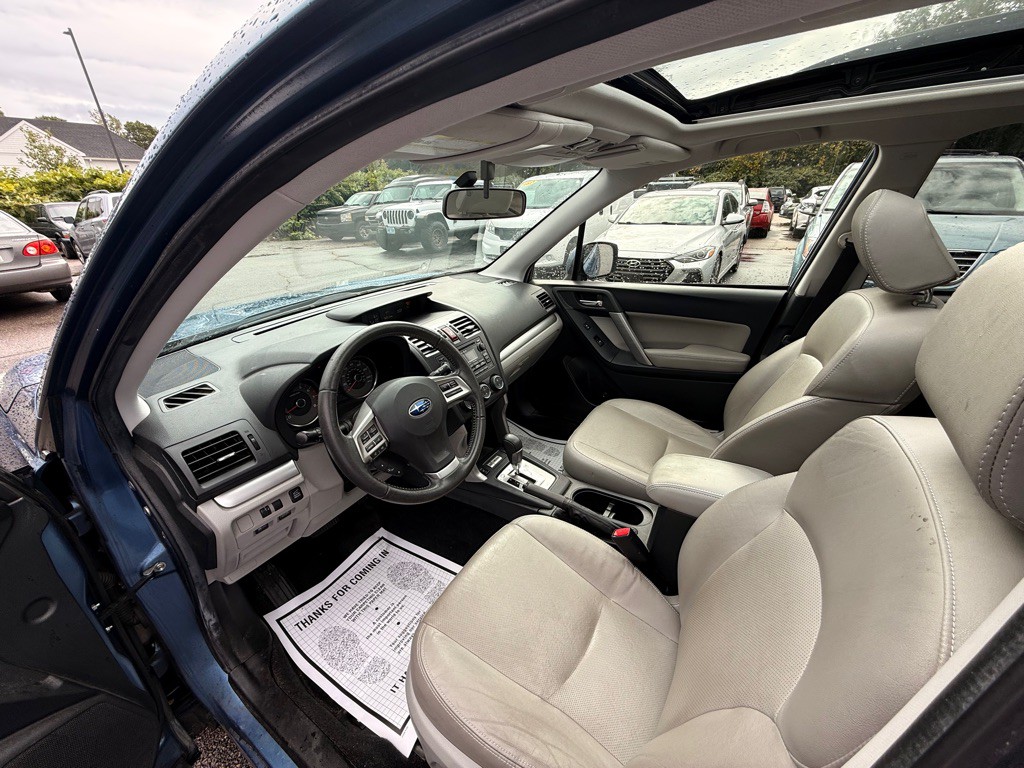 2015 Subaru Forester Image 9