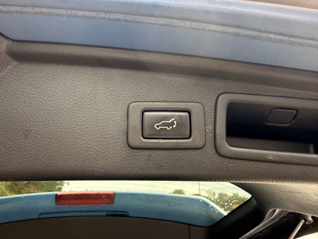 2015 Subaru Forester Image 15