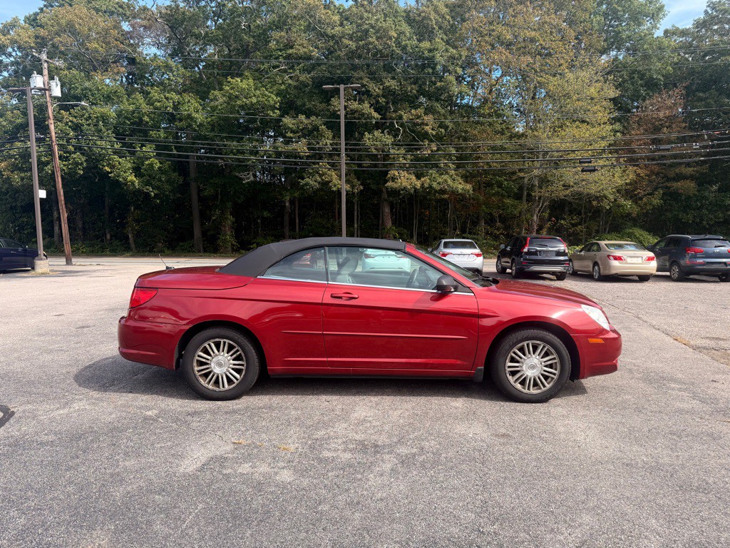 2008 Chrysler Sebring Image 5