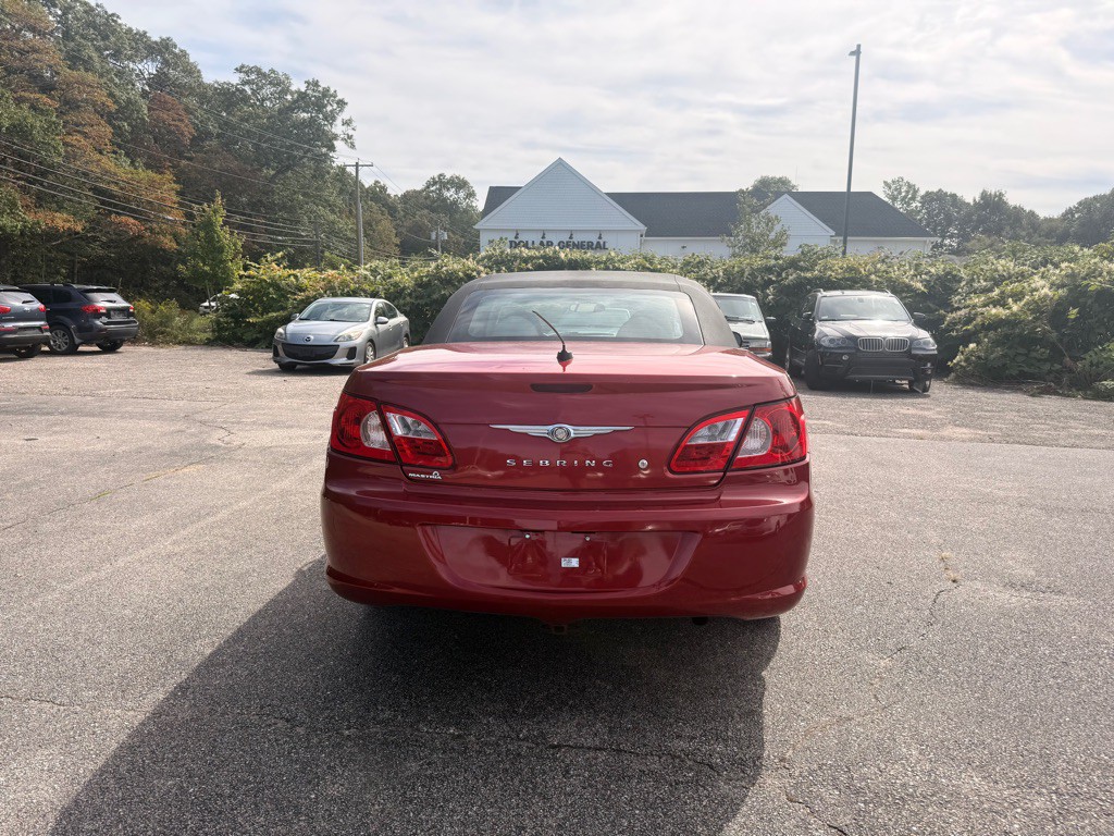 2008 Chrysler Sebring Image 7