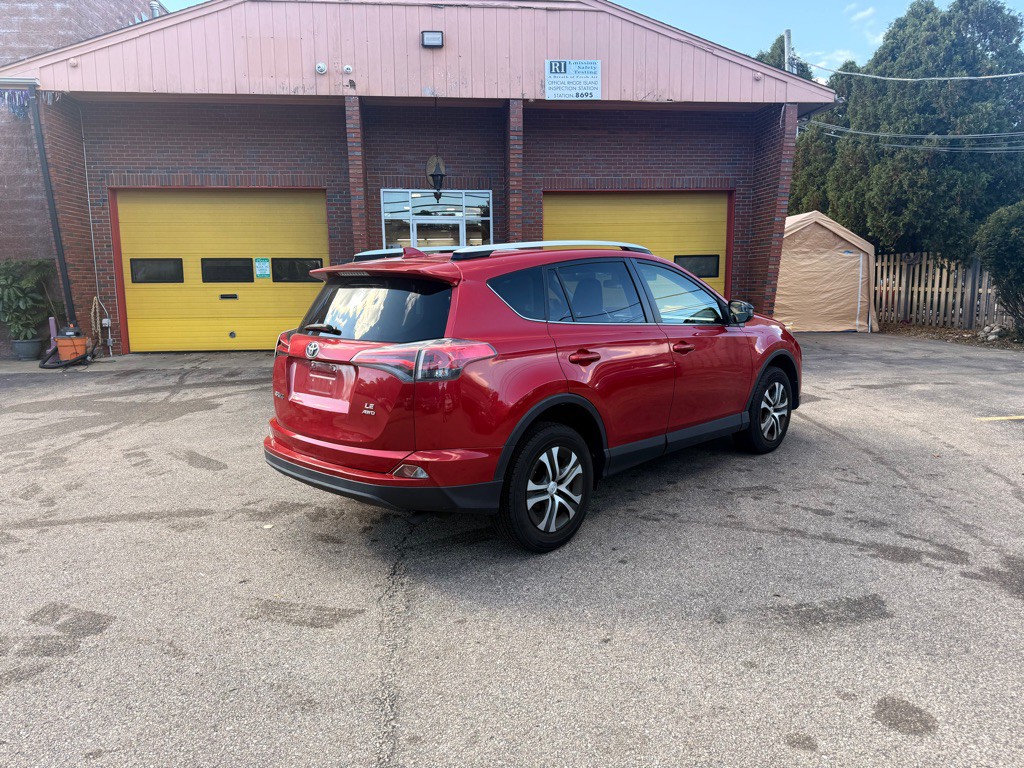 2016 Toyota Rav4 Image 5