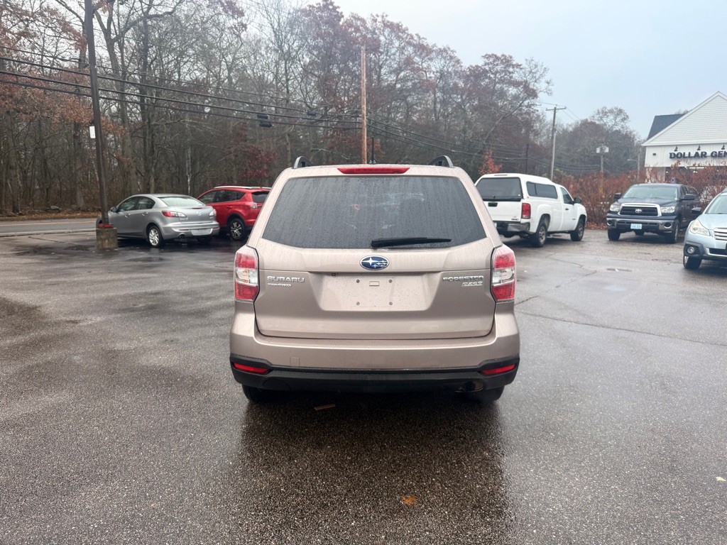 2014 Subaru Forester Image 6