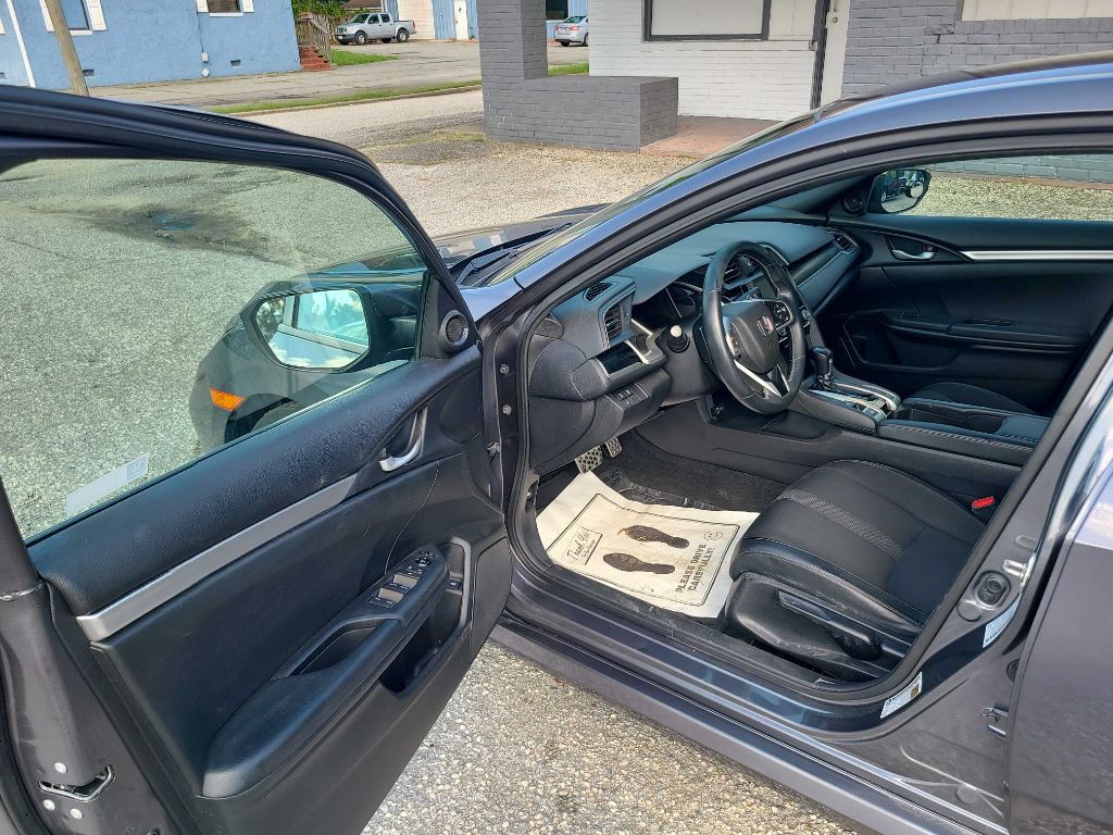 2019 Honda Civic Image 9