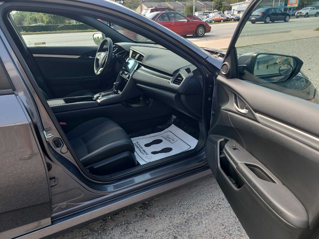 2019 Honda Civic Image 12